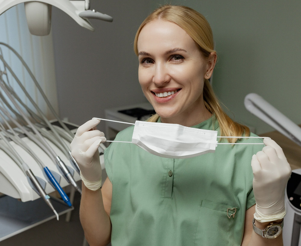 Черніков Олександр Анатолійович — головний лікар Nasha Dent Clinic